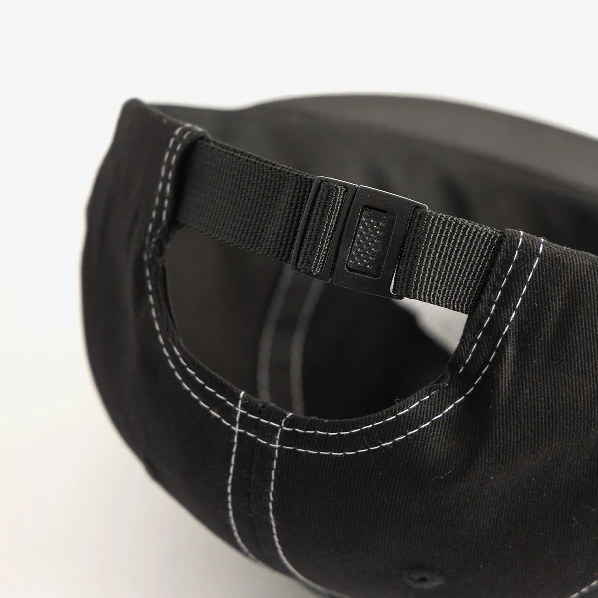 Arch Logo Contrast Stitch