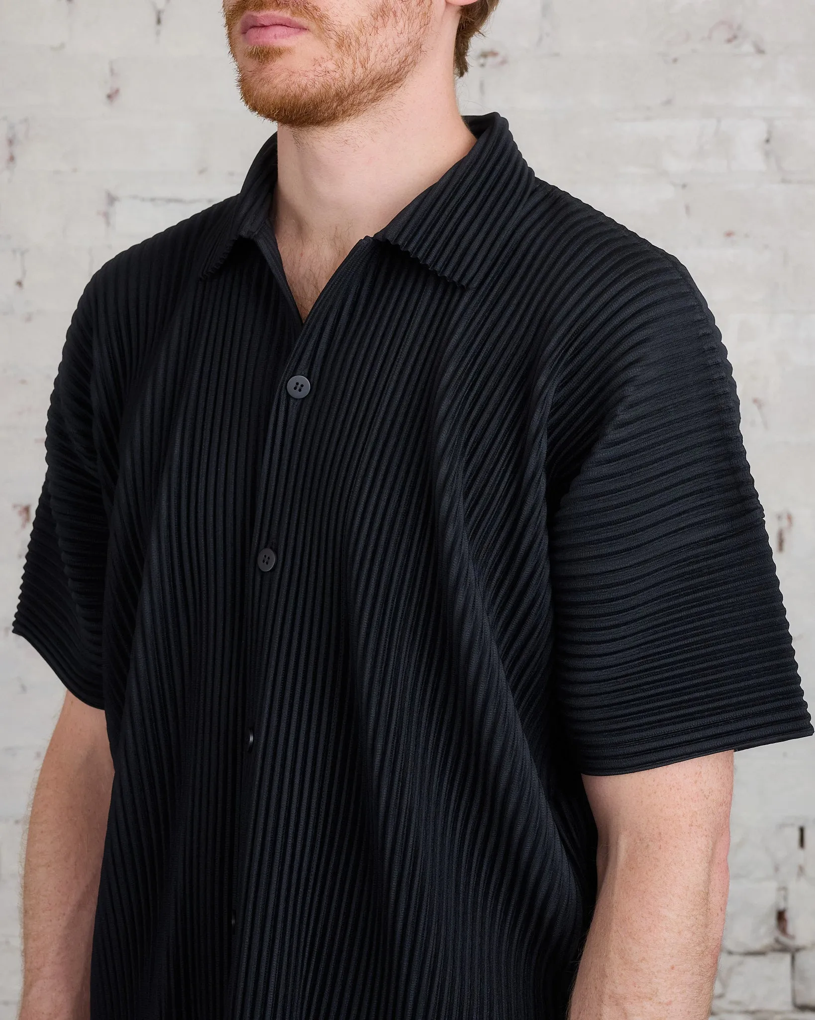 HOMME PLISS ISSEY MIYAKE Pleated July Button Shirt Black