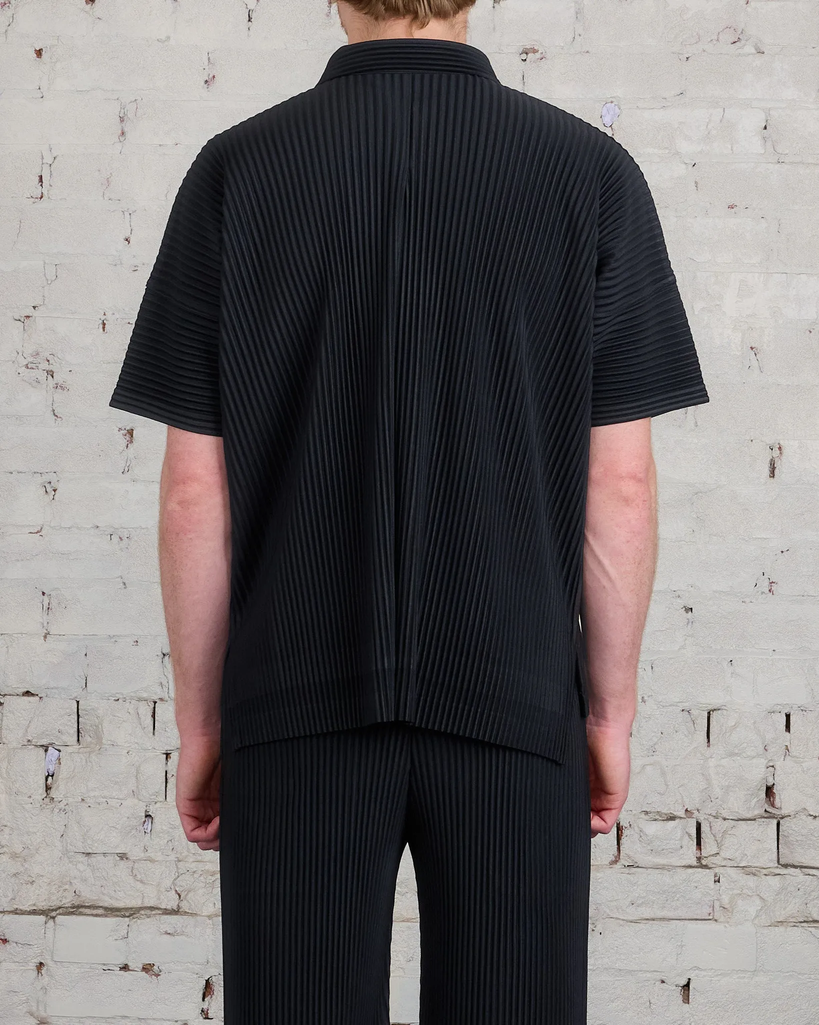 HOMME PLISS ISSEY MIYAKE Pleated July Button Shirt Black
