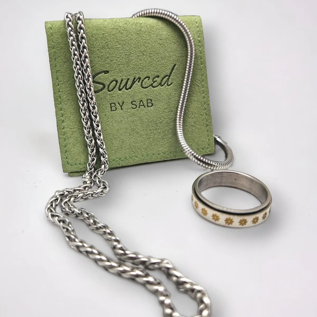 Jewellery Mystery Bundle 2 (necklace. Braclet. Ring)