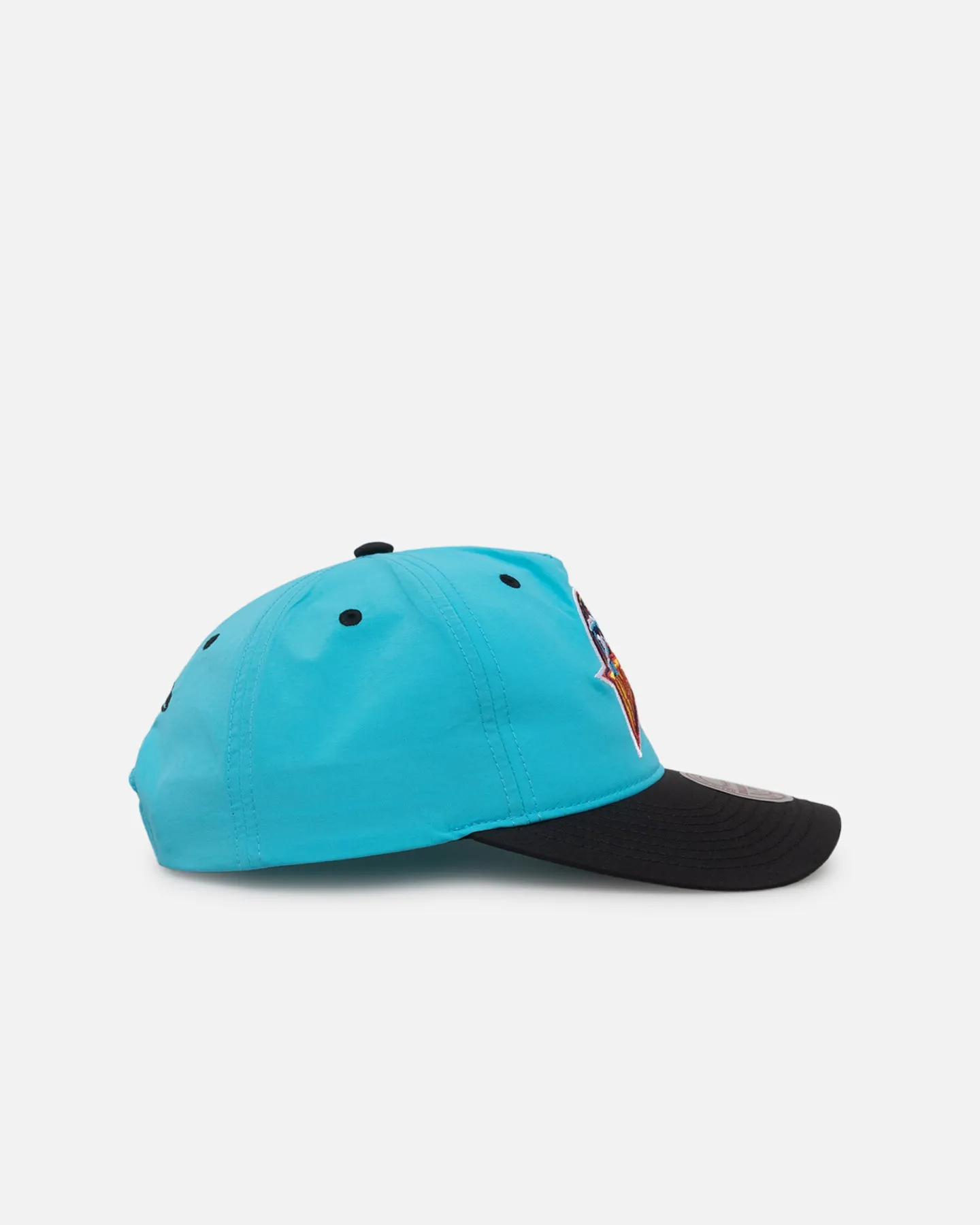 Mitchell & Ness Golden State Warriors Nylon Deadstock 2-Tone Snapback Neon Blue/Black