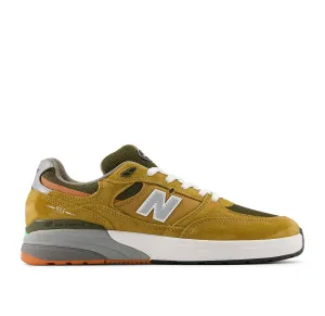 NB Numeric Andrew Reynolds 933 Camel / Dark Brown