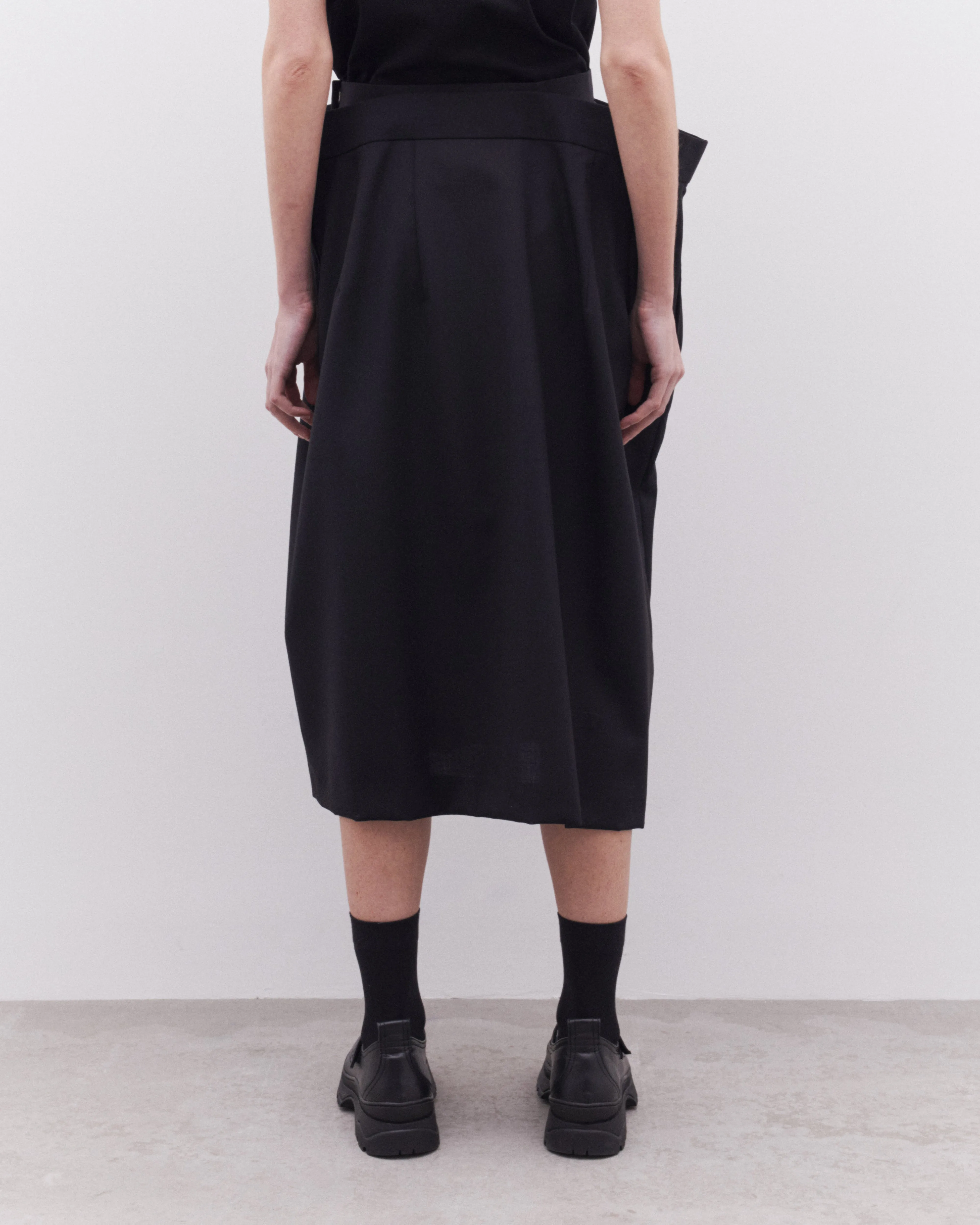 Noir Kei Ninomiya - Women's Midi Skirt - (Black)