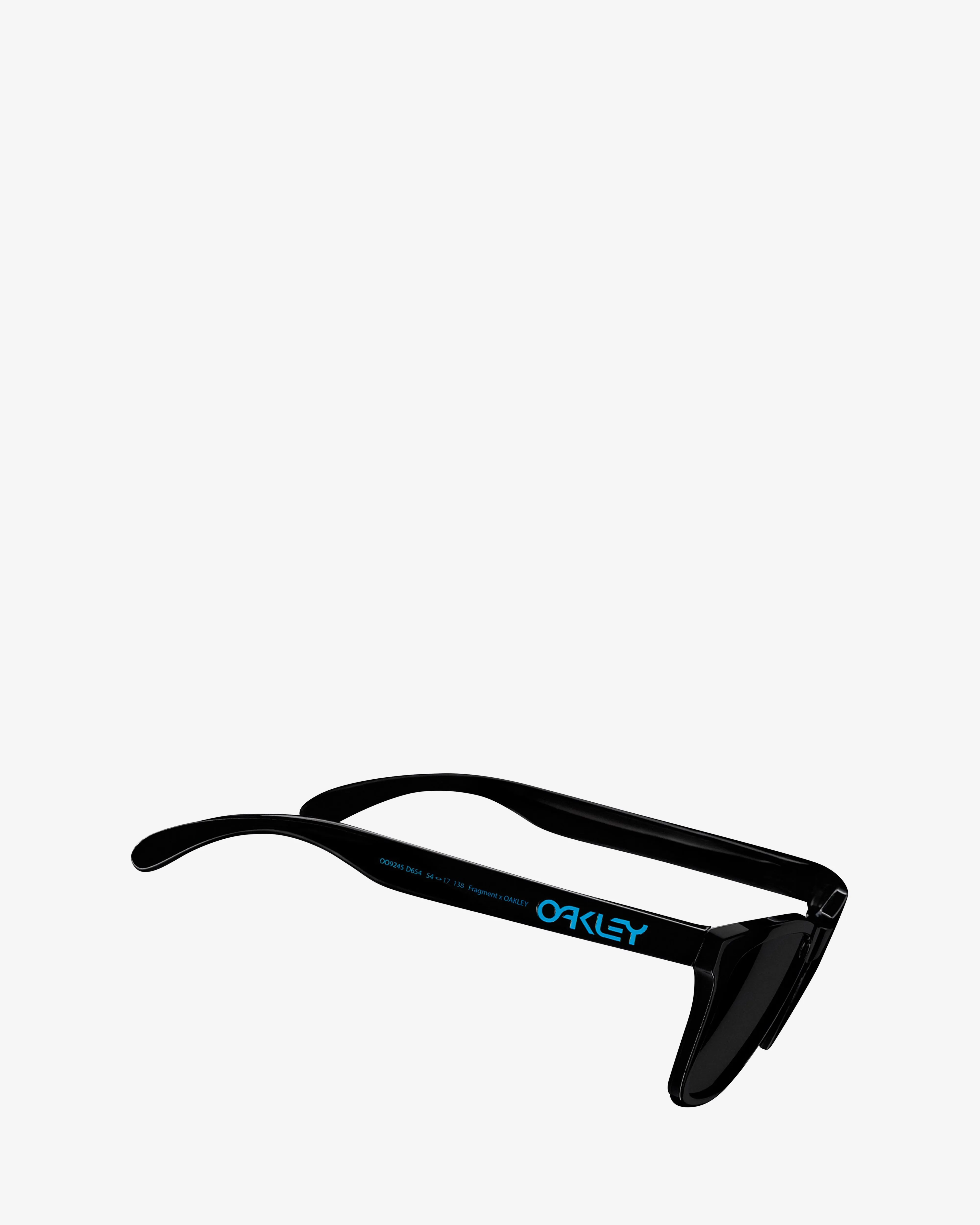 Oakley - Fragment Frogskins Sunglasses - (Blue/Prizm Grey)