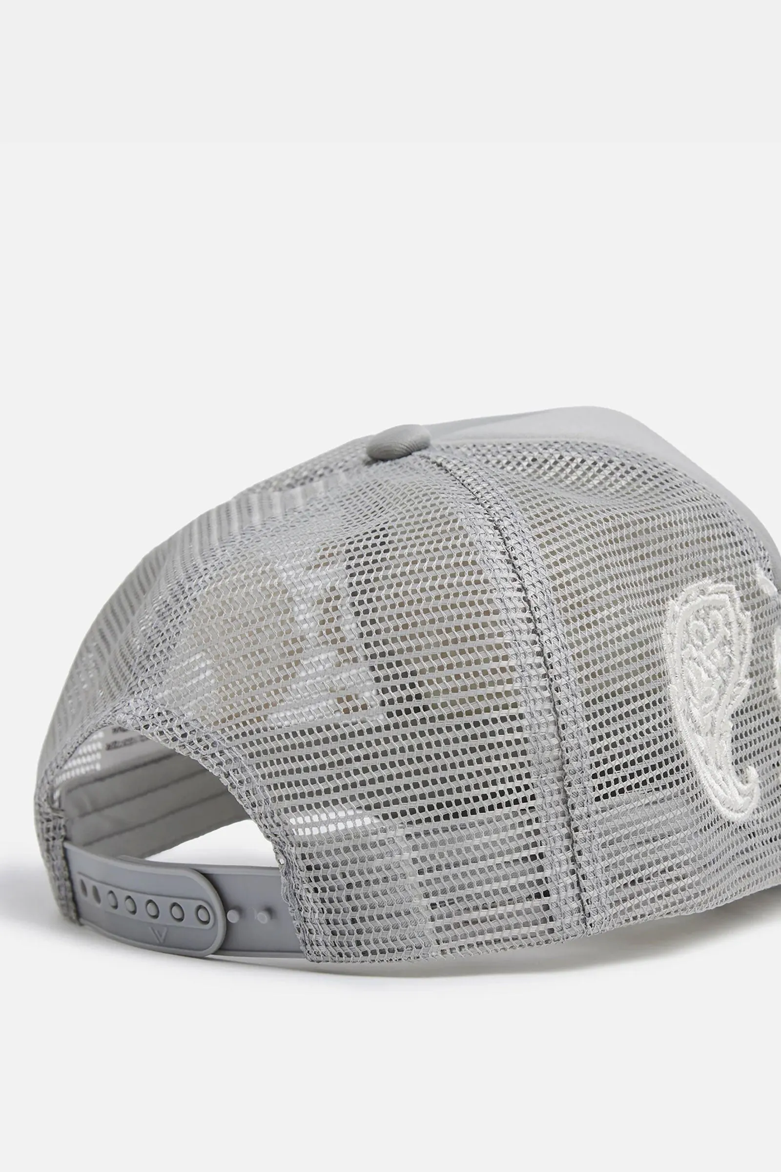 Paisley Trucker