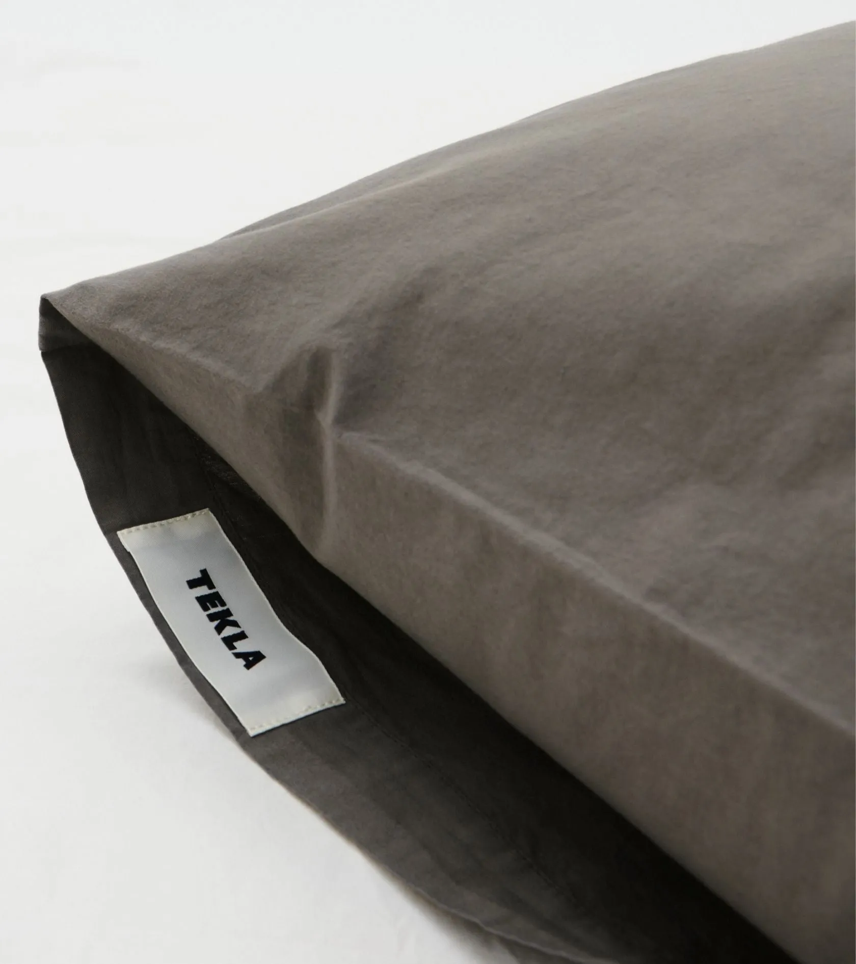 Percale Pillow 60x63 Dark Taupe