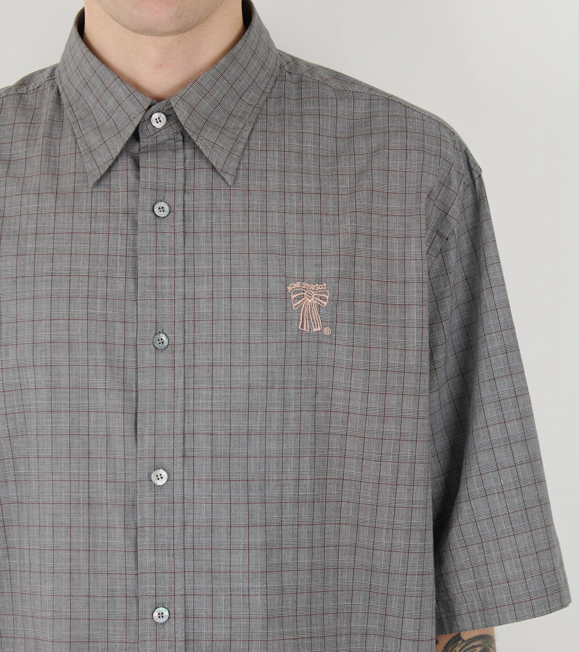 S/S Button Up Shirt Grey