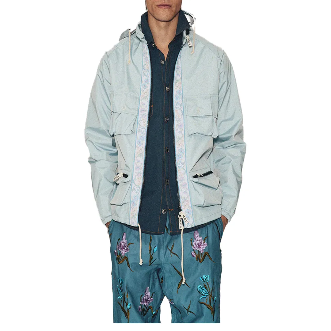 WATERPROOF NYLON TAFFETA SPRING JACKET - LIGHT BLUE